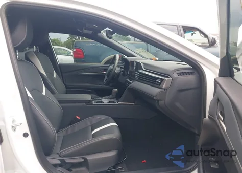 2025 Toyota Camry Se z USA, uszkodzony, nr VIN 4T1DAACK0SU545155